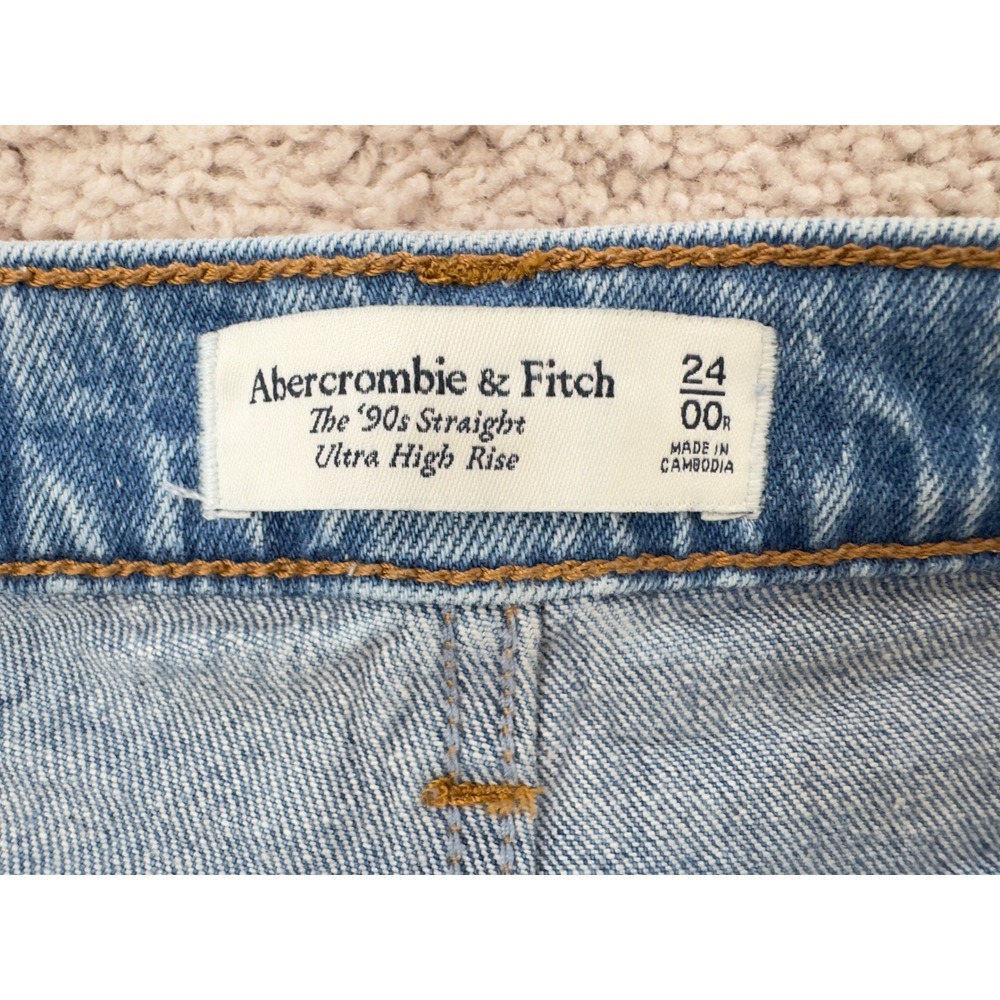 Abercrombie & Fitch The 90s Straight Ultra High Rise Jeans Medium Wash 24 00R - Picture 8 of 16